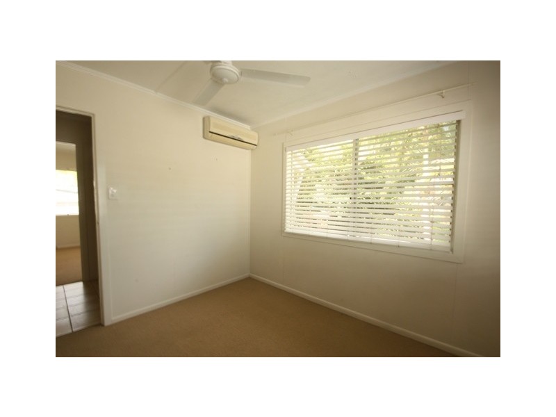 102 Mango Avenue, Eimeo QLD 4740