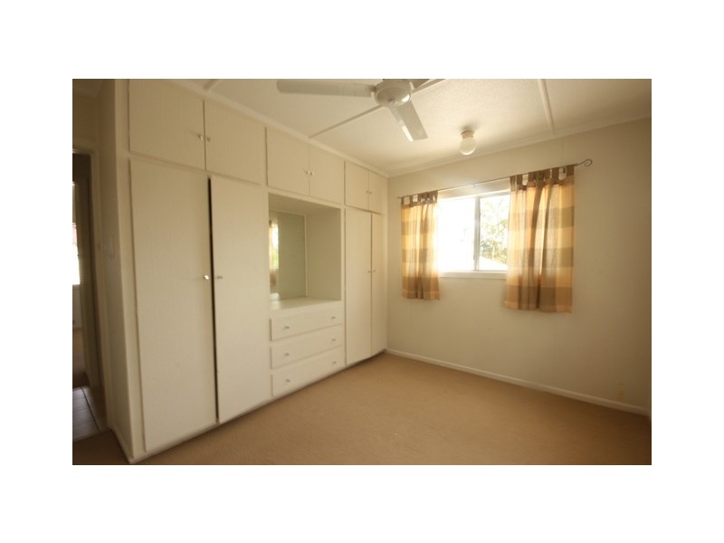 102 Mango Avenue, Eimeo QLD 4740