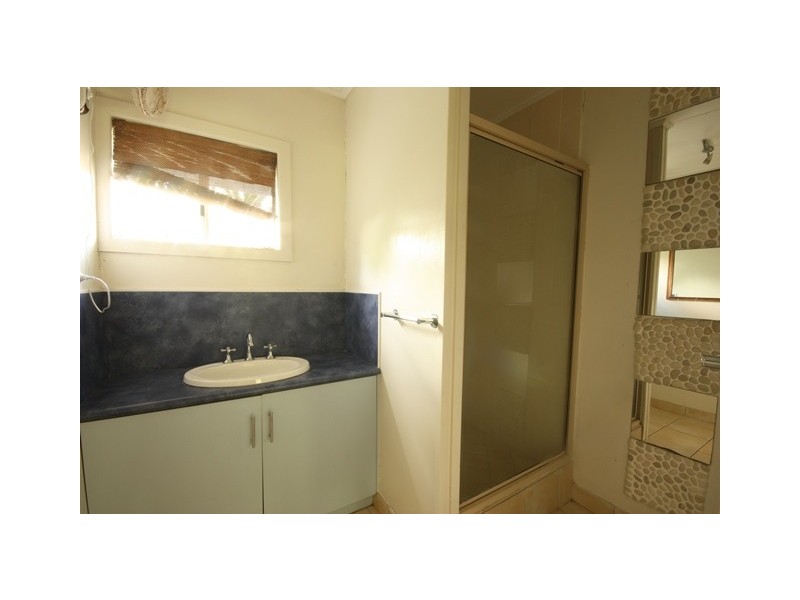 102 Mango Avenue, Eimeo QLD 4740