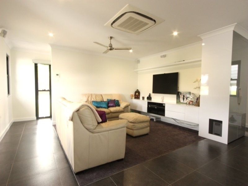 40 Shuttlewood Drive, Rural View QLD 4740