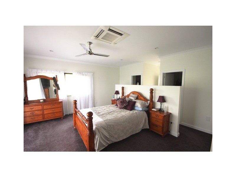 40 Shuttlewood Drive, Rural View QLD 4740