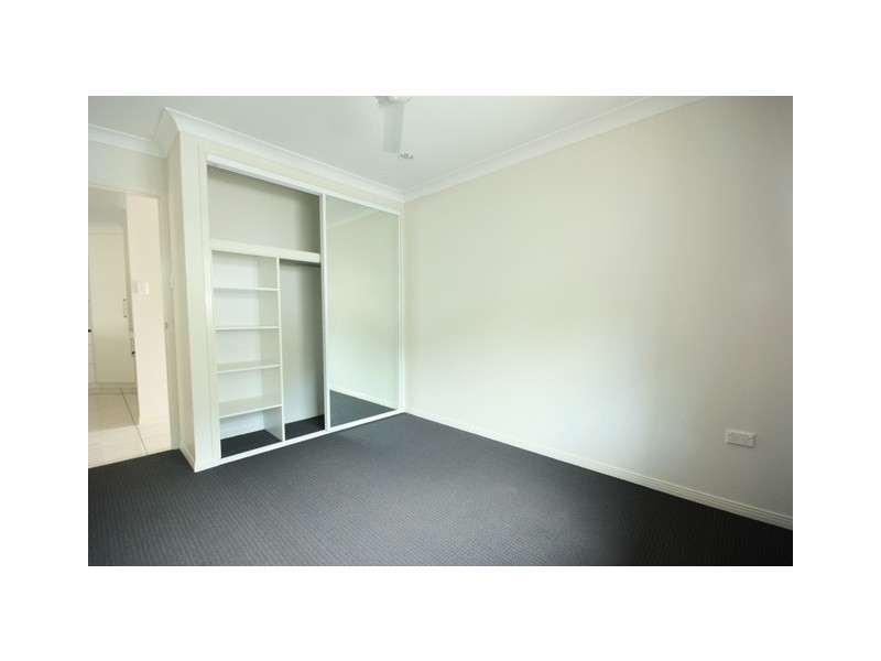 1/82 West Street, Sarina QLD 4737