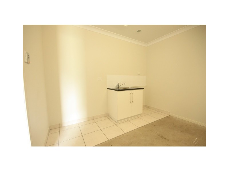 1/82 West Street, Sarina QLD 4737