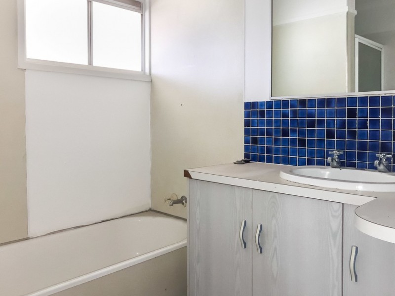 19 Mackenzie Drive, Moranbah QLD 4744