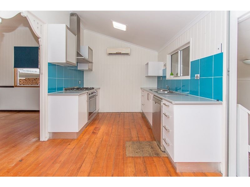 30 The Crescent, North Mackay QLD 4740