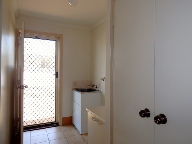 31 Yeates Crescent, Dysart QLD 4745