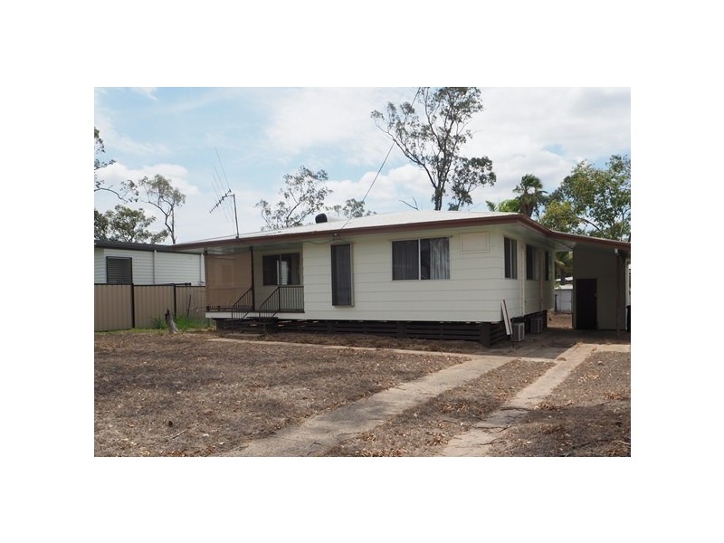 37 Hannah Crescent, Dysart QLD 4745