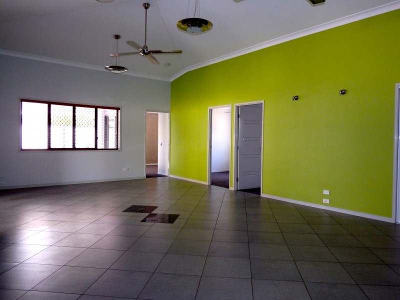 19 Turvey Court, Moranbah QLD 4744