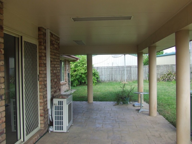 4 Caledonian Drive, Beaconsfield QLD 4740