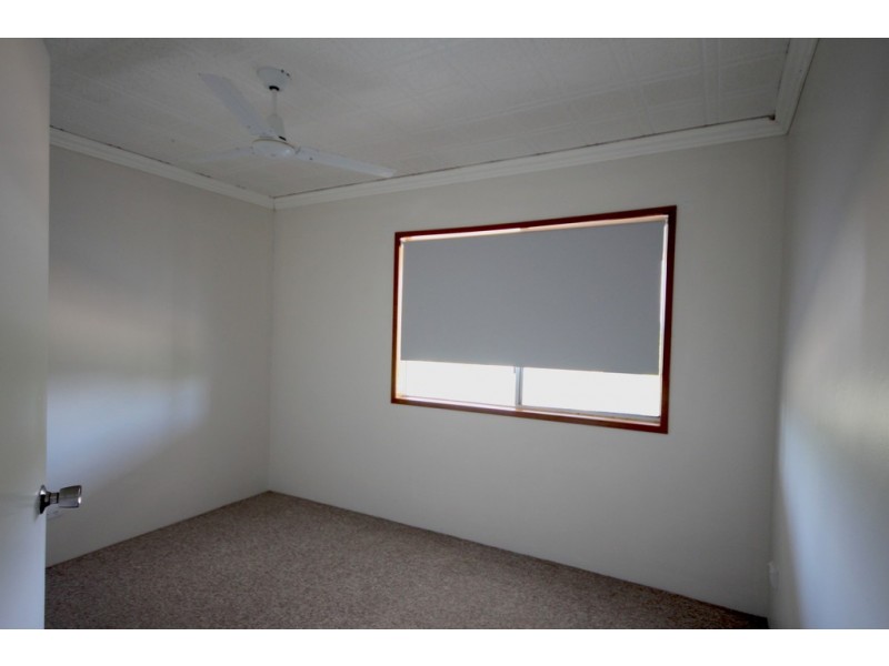 2 Sunset Drive, Sarina Beach QLD 4737