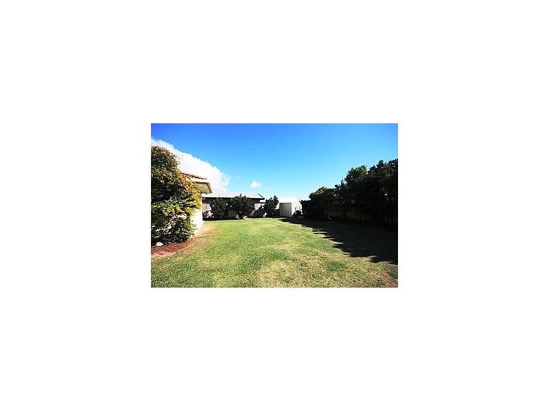 52 Spinnaker Way, Bucasia QLD 4750