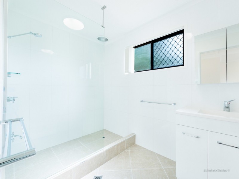 22 Sapphire Court, North Mackay QLD 4740