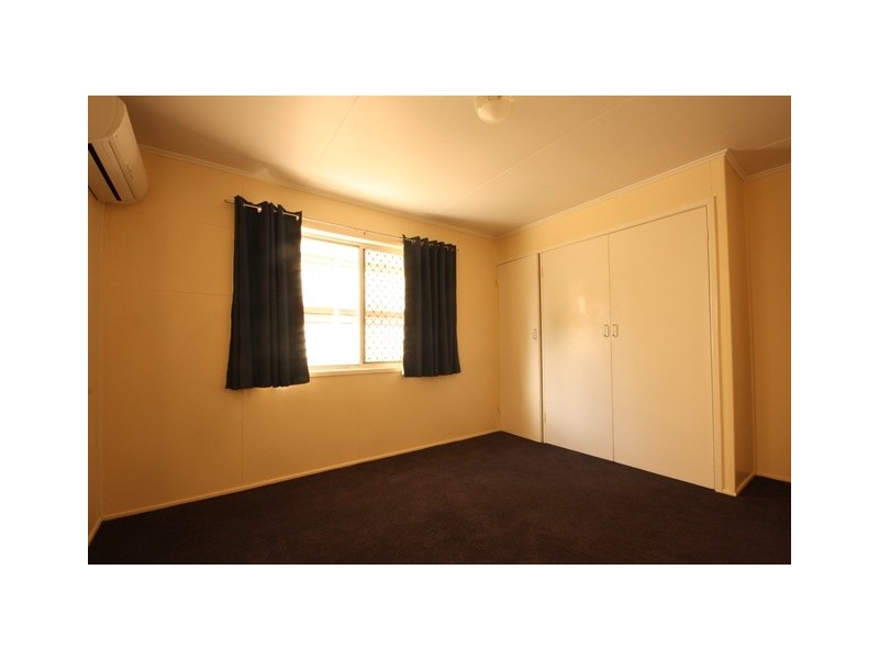 24 Mackay Street, Moranbah QLD 4744