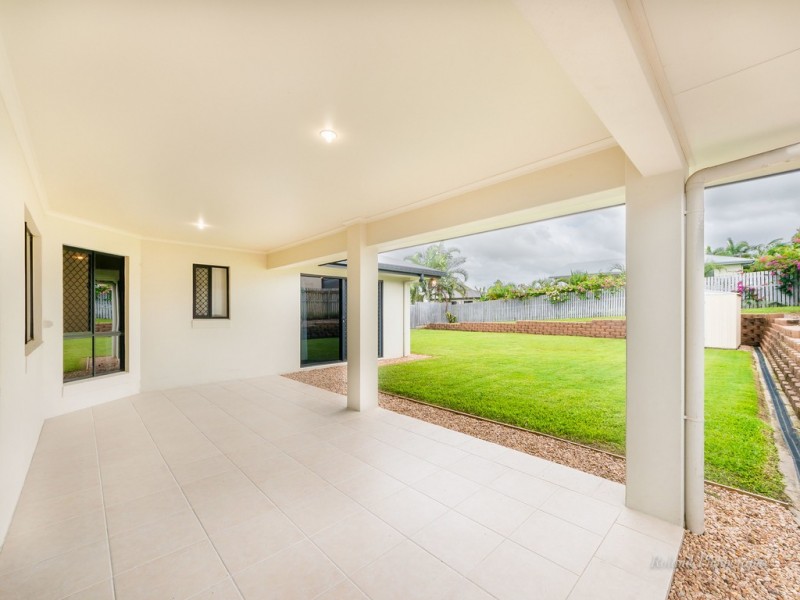 5 Mulcahy Crescent, Eimeo QLD 4740