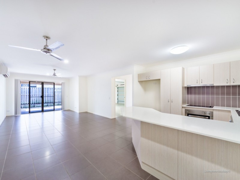 1/50 Miami Terrace, Blacks Beach QLD 4740