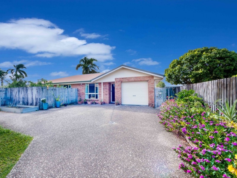 2/4 Douglas Street, West Mackay QLD 4740