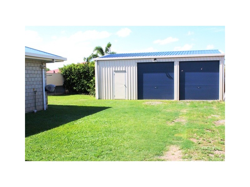 12 Botanical Drive, Ooralea QLD 4740