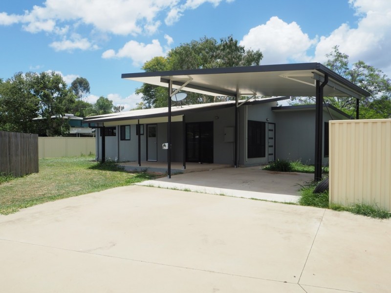 67/73 Centenary Dr, Middlemount QLD 4746