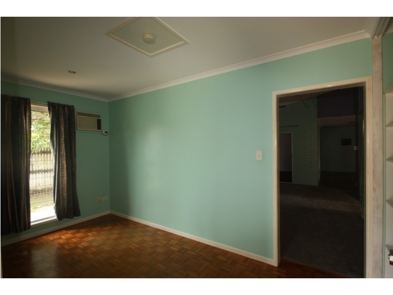 21 Coles Rd, Andergrove QLD 4740