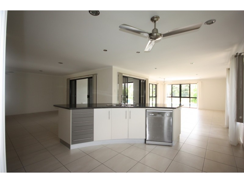 79 Pacific Drive, Blacks Beach QLD 4740