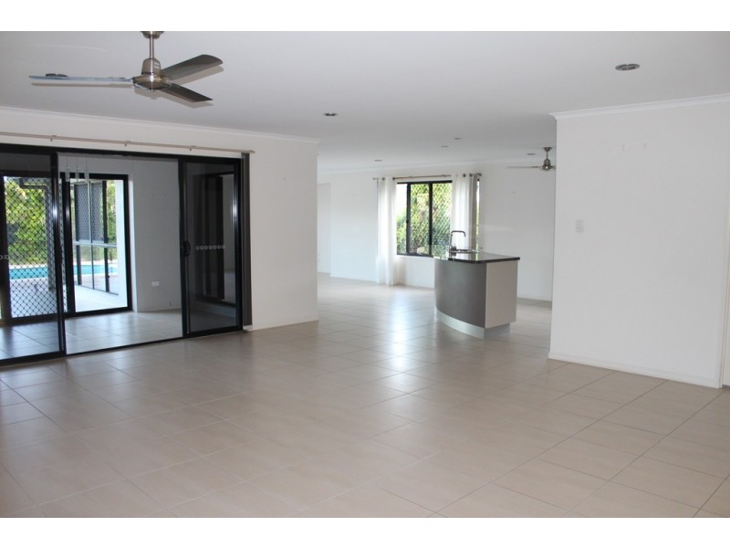 79 Pacific Drive, Blacks Beach QLD 4740