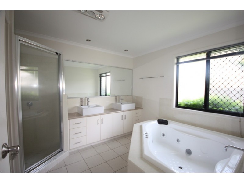 79 Pacific Drive, Blacks Beach QLD 4740