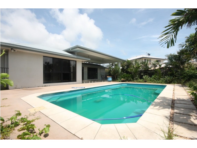 79 Pacific Drive, Blacks Beach QLD 4740