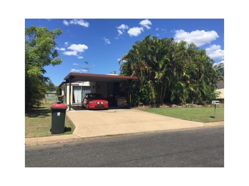 8 Phillips St, Dysart QLD 4745