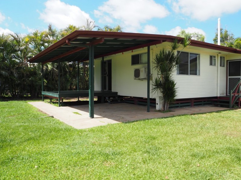 8 Phillips St, Dysart QLD 4745