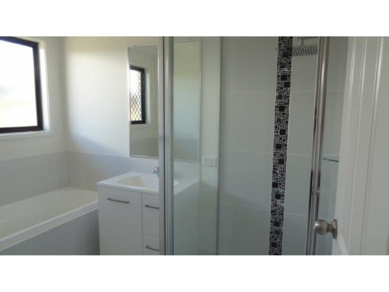 12 Esperance Avenue, Blacks Beach QLD 4740