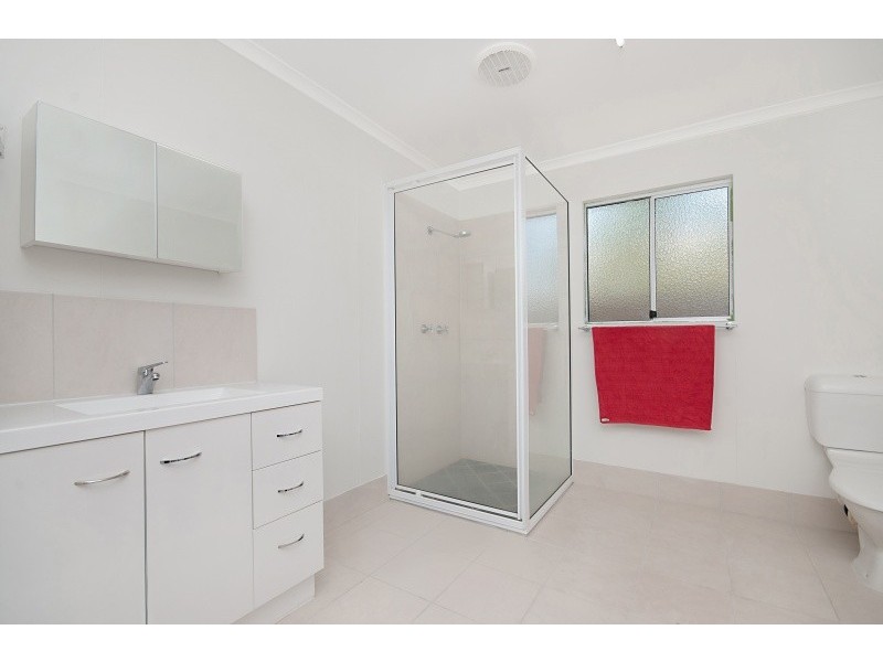 17 Pacific Drive, Blacks Beach QLD 4740