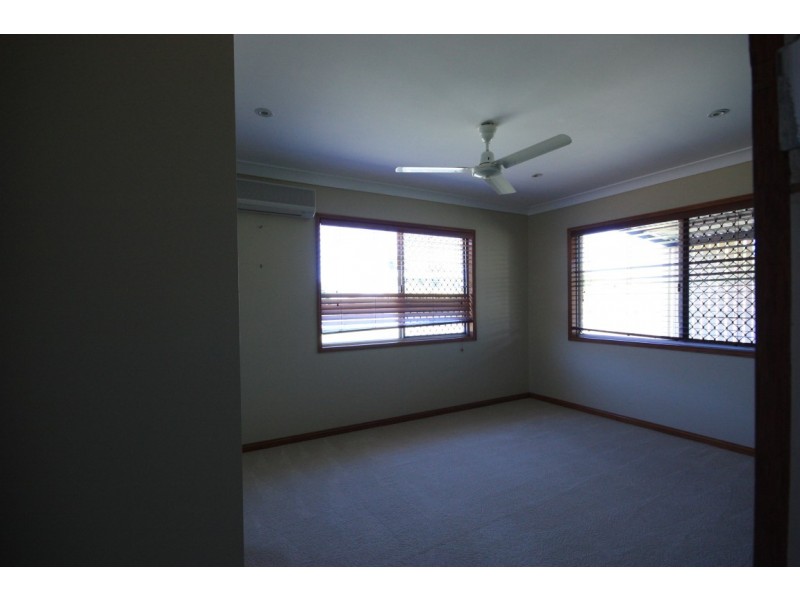 6 Tulloch Street, Ooralea QLD 4740