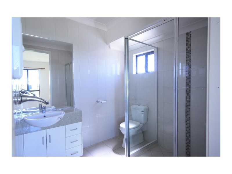 41 HASTINGS Street, Ooralea QLD 4740