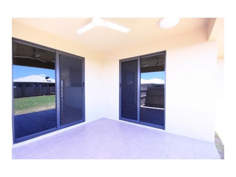 41 HASTINGS Street, Ooralea QLD 4740