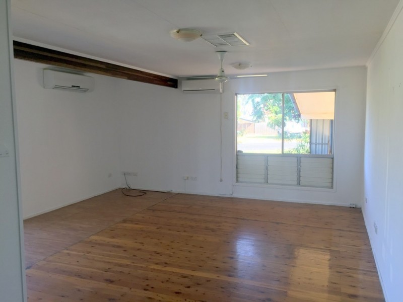 1 Koala Terrace, Moranbah QLD 4744