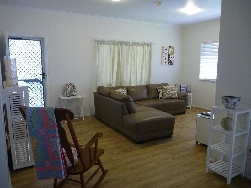 16 Cuthbert Street, Moranbah QLD 4744
