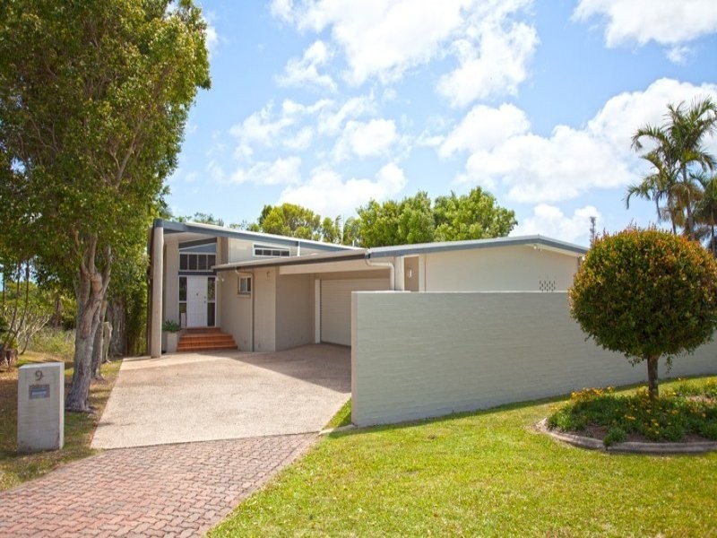 9/11 Pansy Wood Court, Mount Pleasant QLD 4740