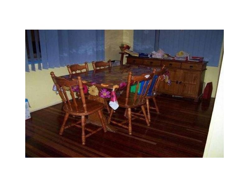 2 Gordon Terrace, Moranbah QLD 4744