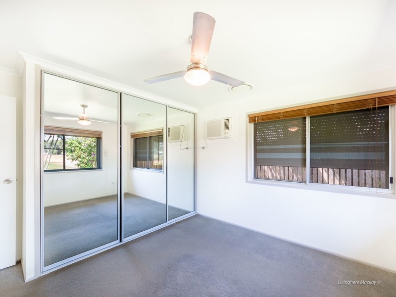 30 Peatey Street, Andergrove QLD 4740