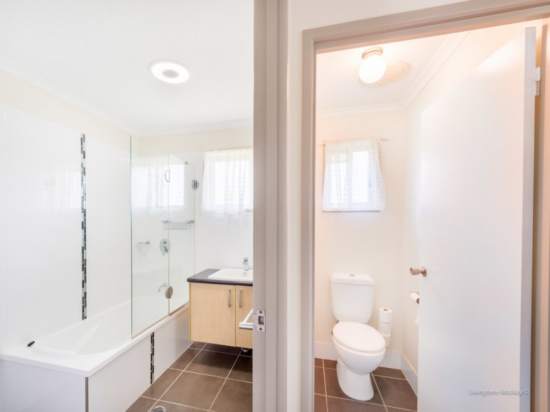 30 Peatey Street, Andergrove QLD 4740