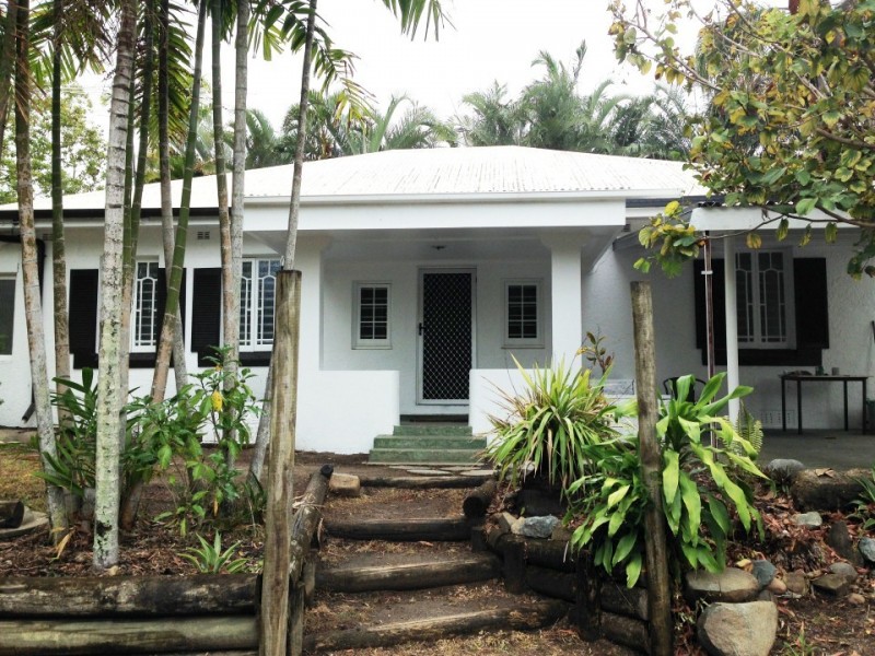 102 Evans Avenue, North Mackay QLD 4740