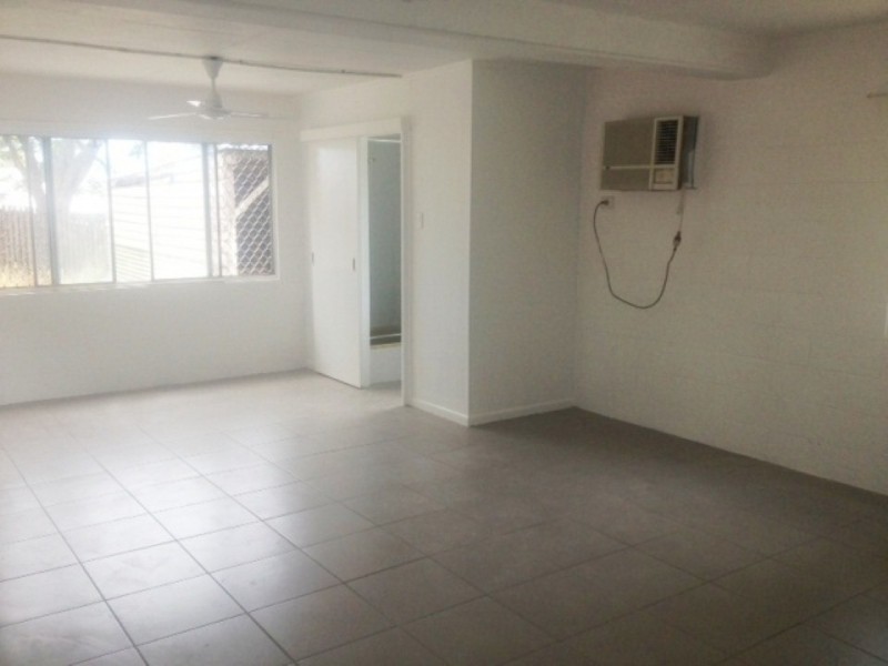 102 Evans Avenue, North Mackay QLD 4740