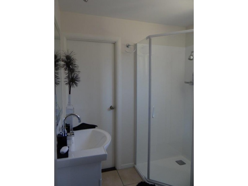 10 McCartney Street, Dysart QLD 4745