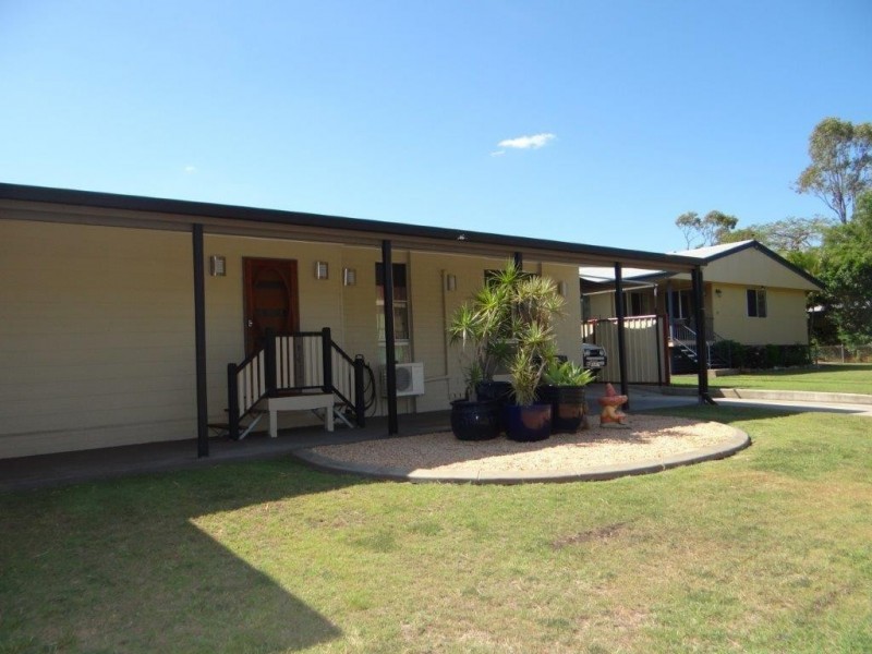 10 McCartney Street, Dysart QLD 4745