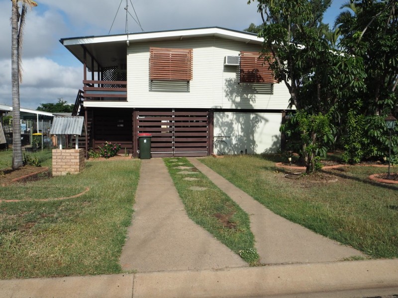 29 Beresford Crescent, Dysart QLD 4745