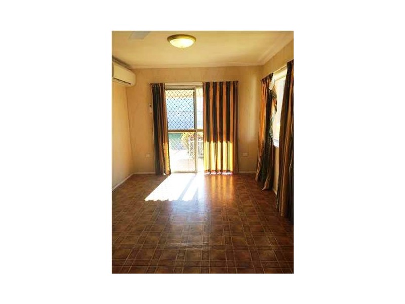 42 Thorning St, West Mackay QLD 4740