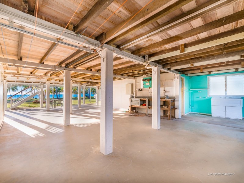 24 Frangipanni Avenue, Seaforth QLD 4741