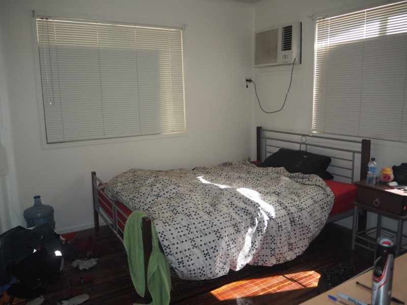 1 Spring St, Dysart QLD 4745