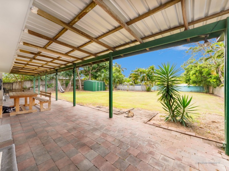 30 Cavanagh Drive, Blacks Beach QLD 4740