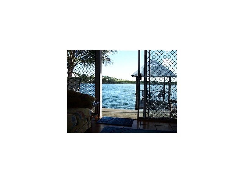 10/17 Beach Road, Dolphin Heads QLD 4740